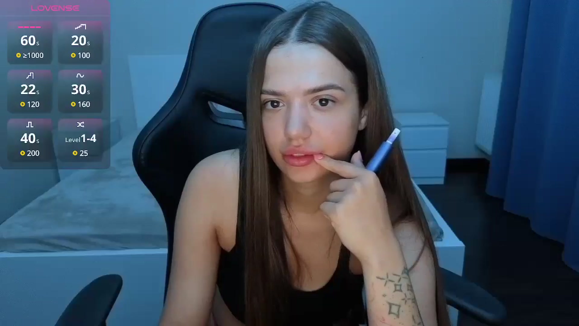 Gallery image thumbnail from JessicaB's myfreecams stream on, 07/18/2025, 19:42 image 12 of 20