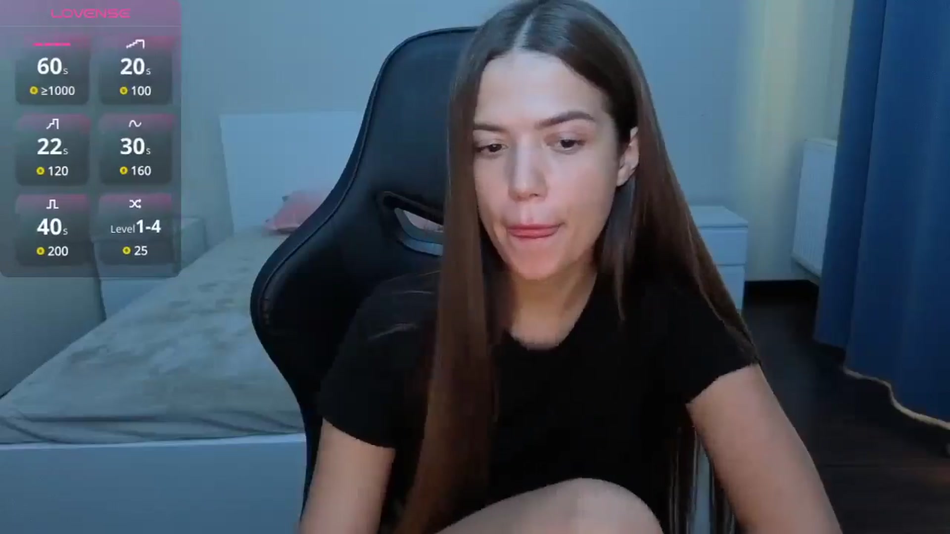 Gallery image thumbnail from JessicaB's myfreecams stream on, 07/20/2025, 14:36 image 6 of 20