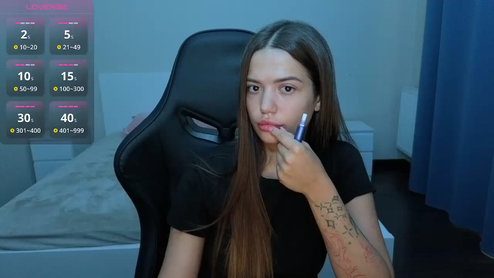 Gallery image thumbnail from JessicaB's myfreecams stream on, 07/20/2025, 18:36 image 8 of 20