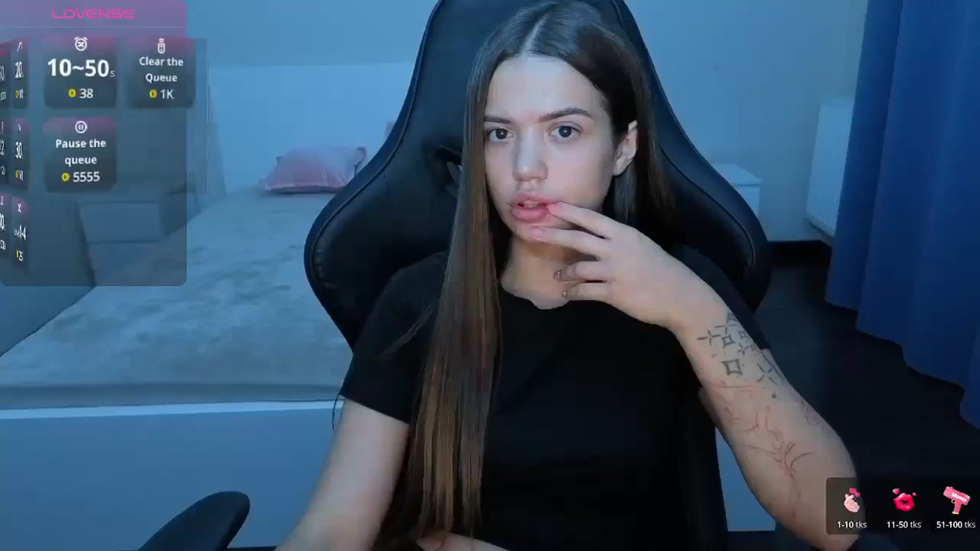 Gallery image thumbnail from JessicaB's myfreecams stream on, 07/20/2025, 19:20 image 5 of 20