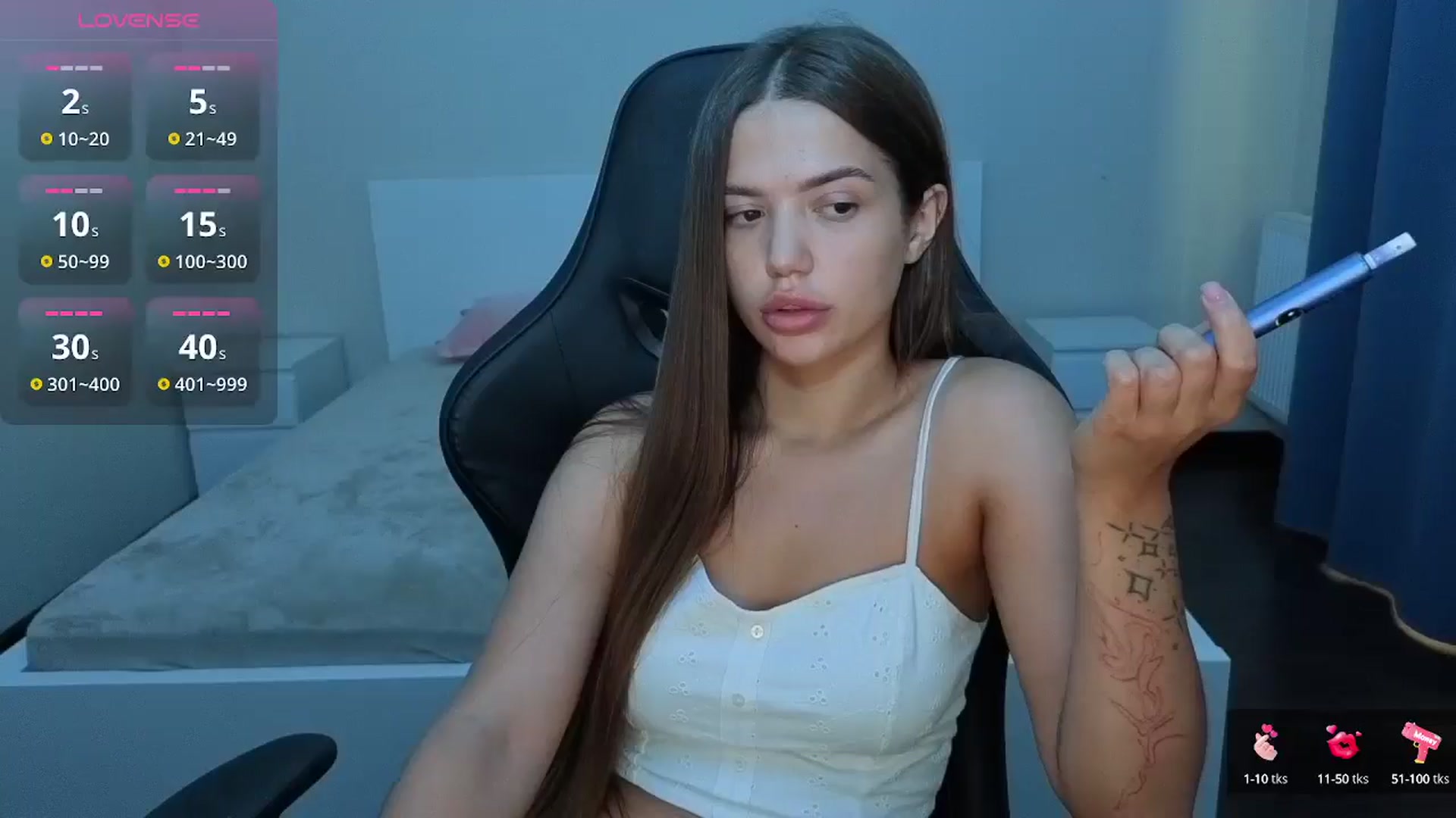 Gallery image thumbnail from JessicaB's myfreecams stream on, 07/25/2025, 12:23 image 1 of 20