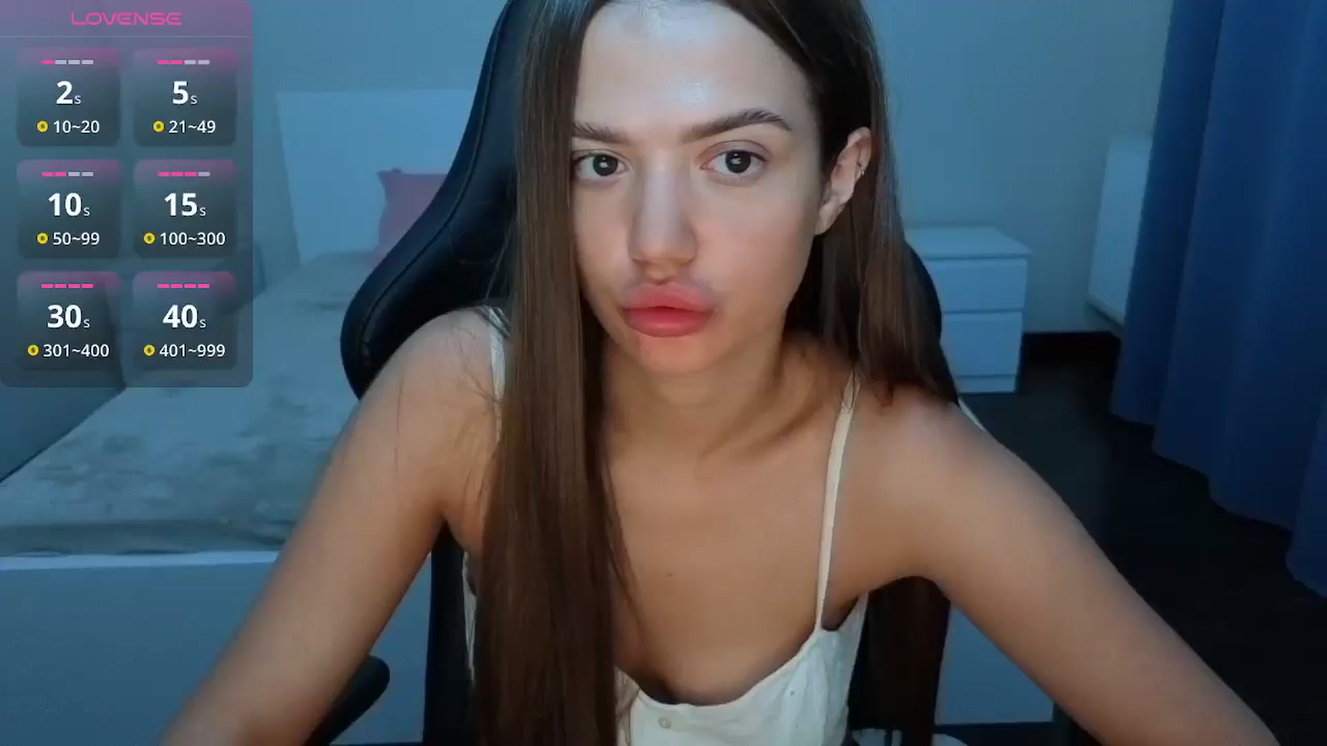 Gallery image thumbnail from JessicaB's myfreecams stream on, 07/27/2025, 18:39 image 1 of 20