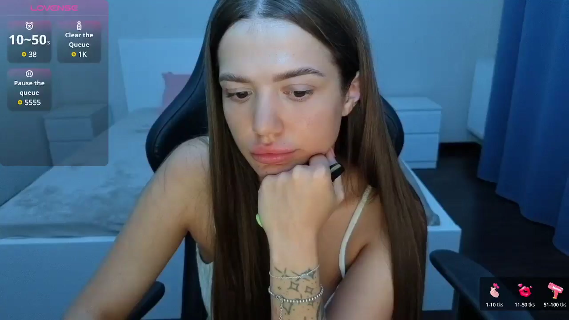 Gallery image thumbnail from JessicaB's myfreecams stream on, 07/27/2025, 18:39 image 4 of 20