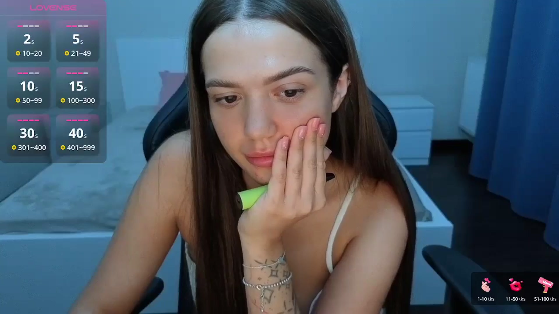 Gallery image thumbnail from JessicaB's myfreecams stream on, 07/27/2025, 18:39 image 3 of 20
