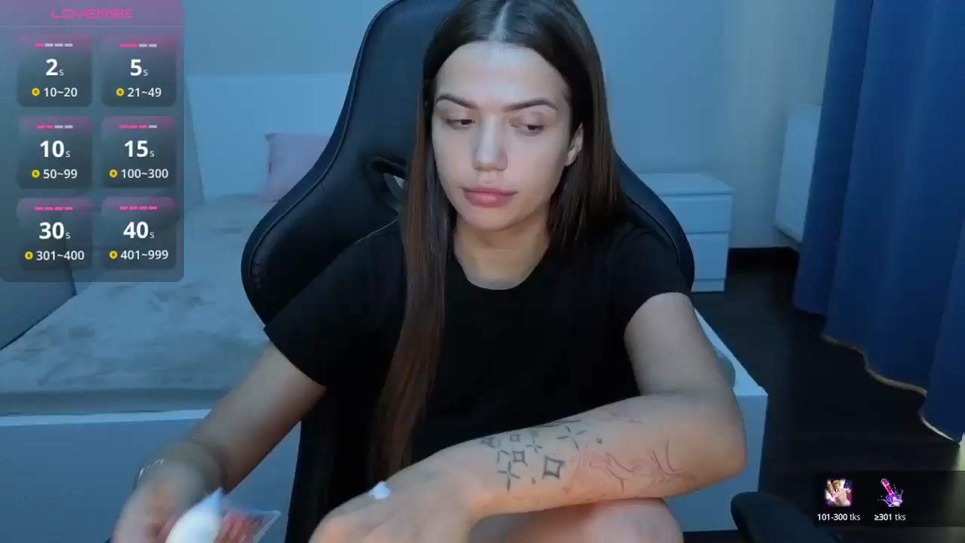 Gallery image thumbnail from JessicaB's myfreecams stream on, 07/28/2025, 14:19 image 1 of 20