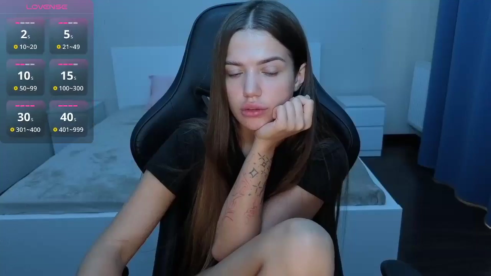 Gallery image thumbnail from JessicaB's myfreecams stream on, 07/28/2025, 16:20 image 4 of 20