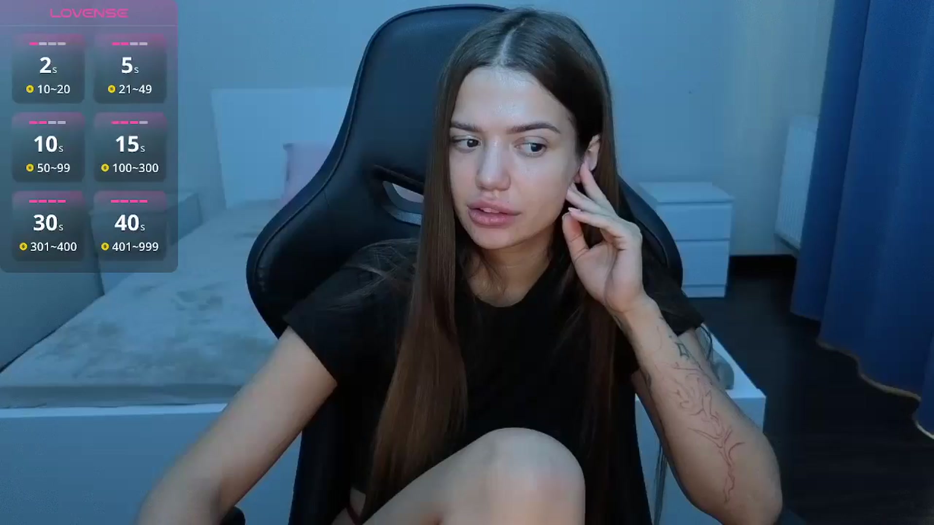 Gallery image thumbnail from JessicaB's myfreecams stream on, 07/28/2025, 16:20 image 18 of 20