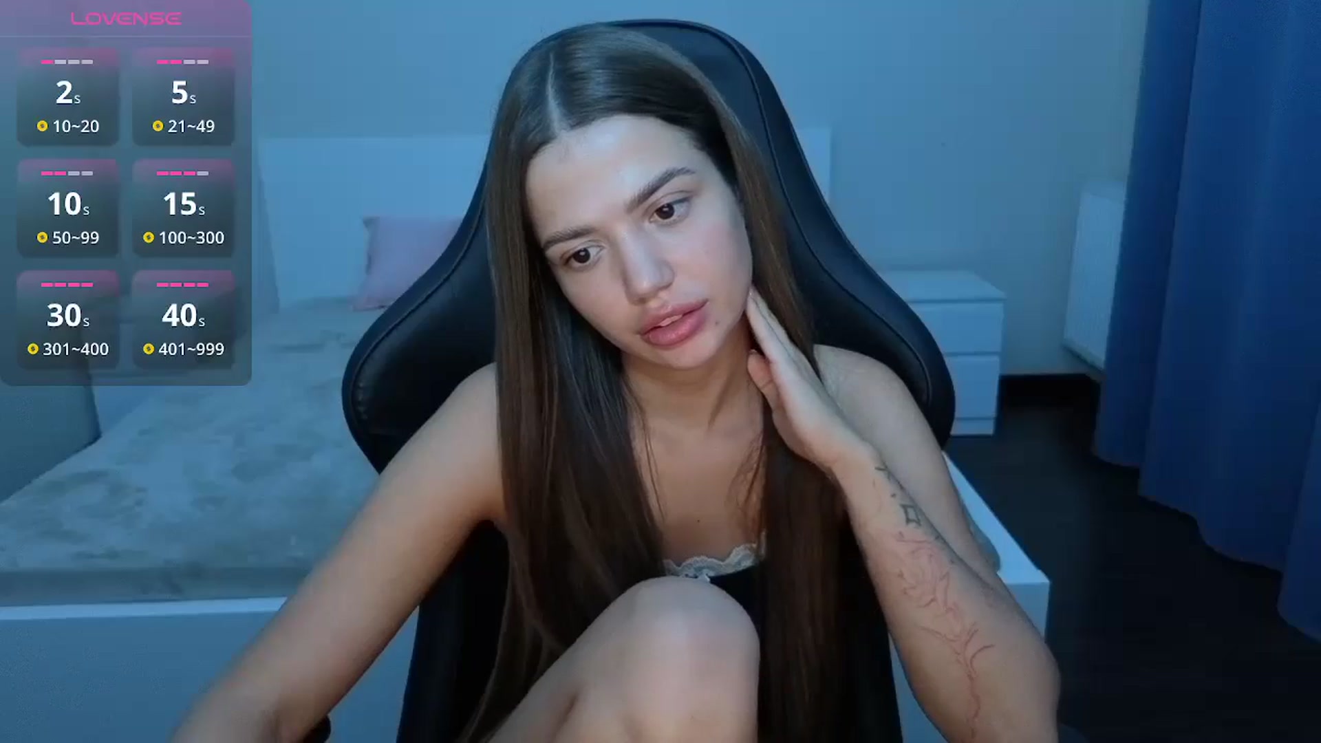 Gallery image thumbnail from JessicaB's myfreecams stream on, 07/31/2025, 18:39 image 19 of 20
