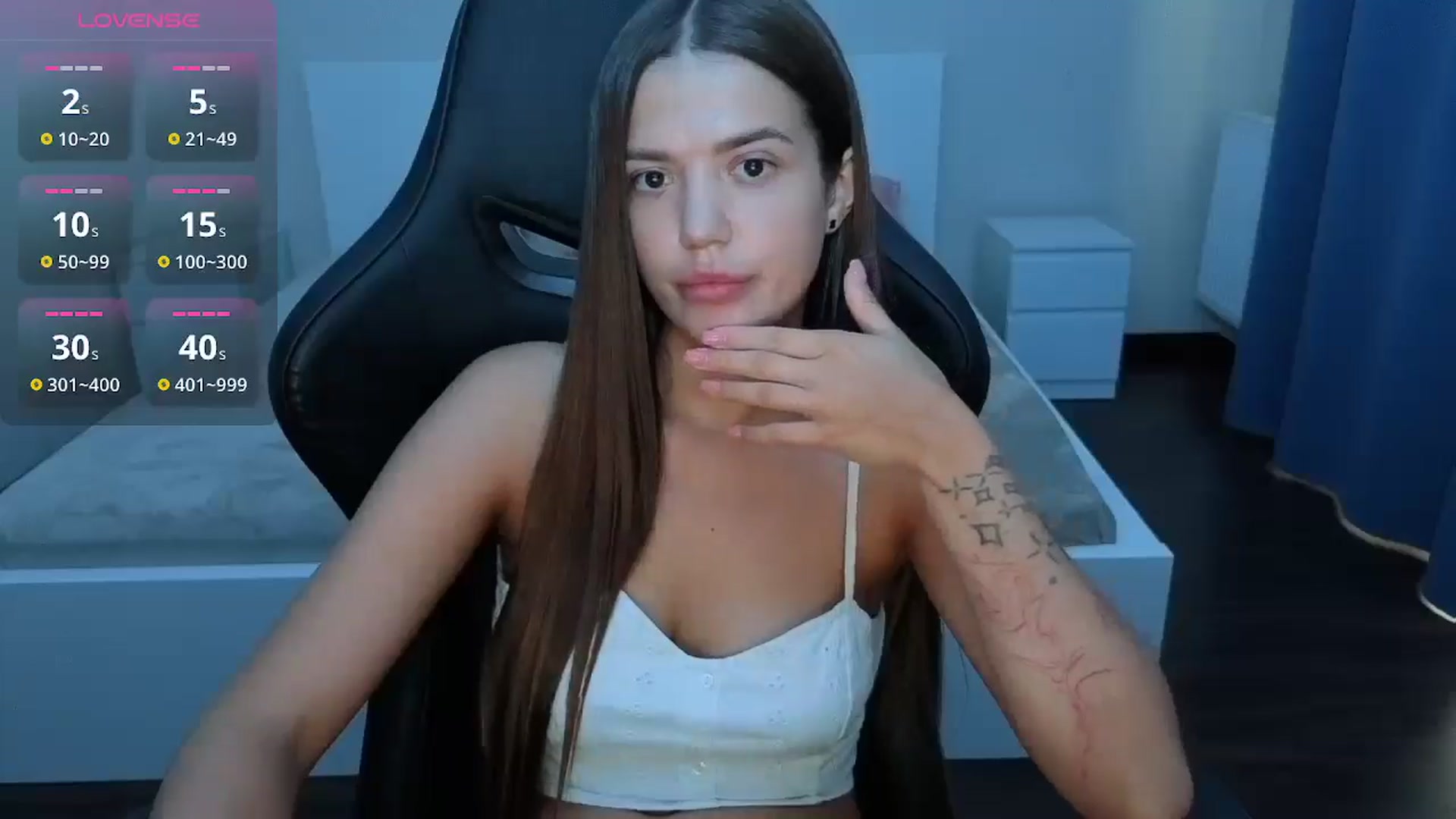 Gallery image thumbnail from JessicaB's myfreecams stream on, 08/05/2025, 15:32 image 14 of 20