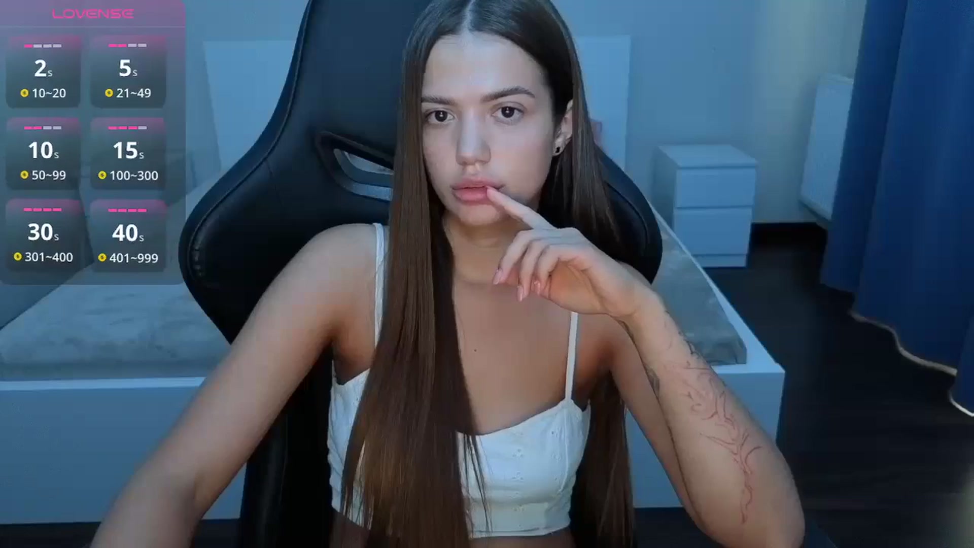 Gallery image thumbnail from JessicaB's myfreecams stream on, 08/05/2025, 15:32 image 4 of 20