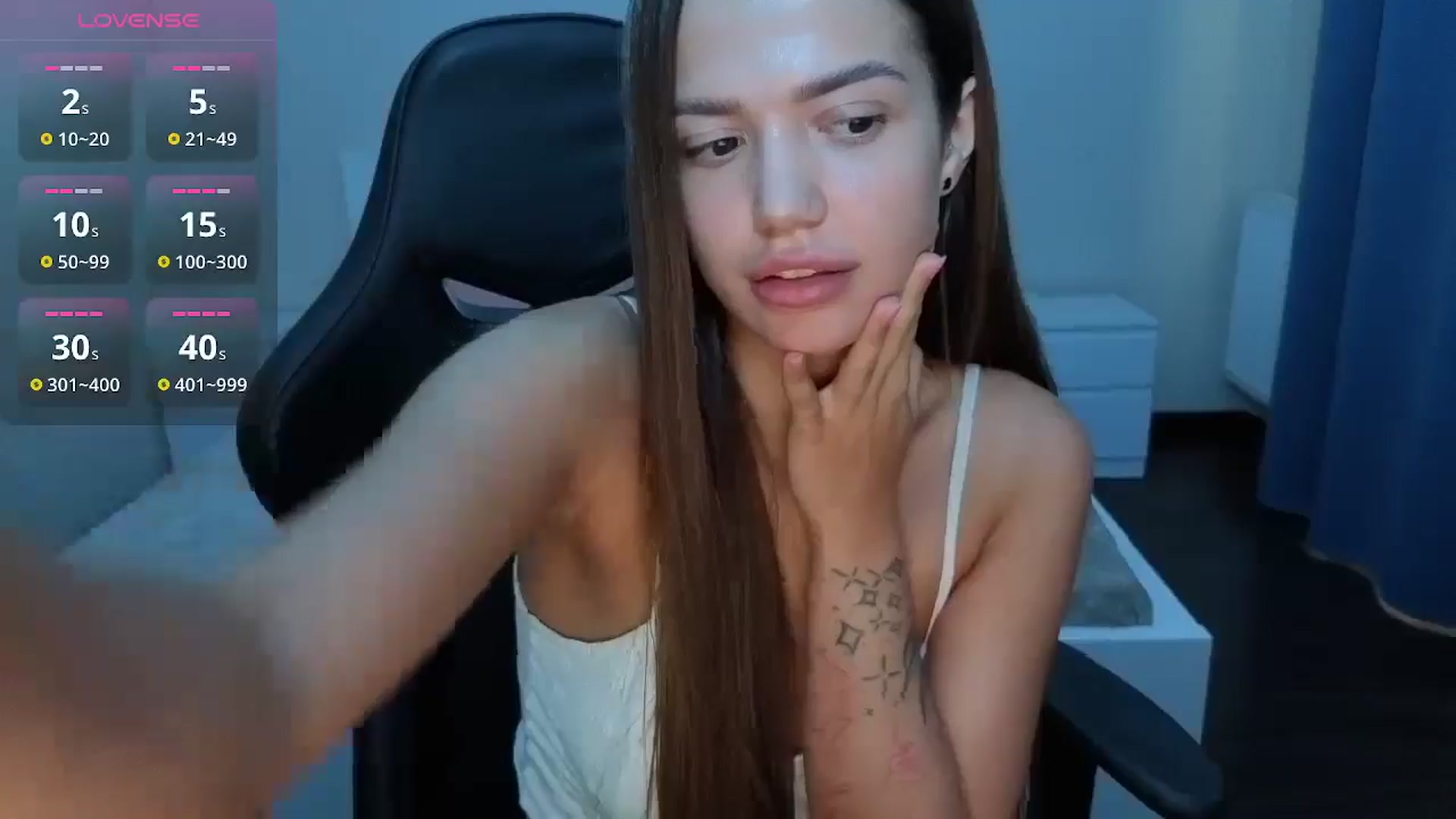 Gallery image thumbnail from JessicaB's myfreecams stream on, 08/05/2025, 15:59 image 17 of 20