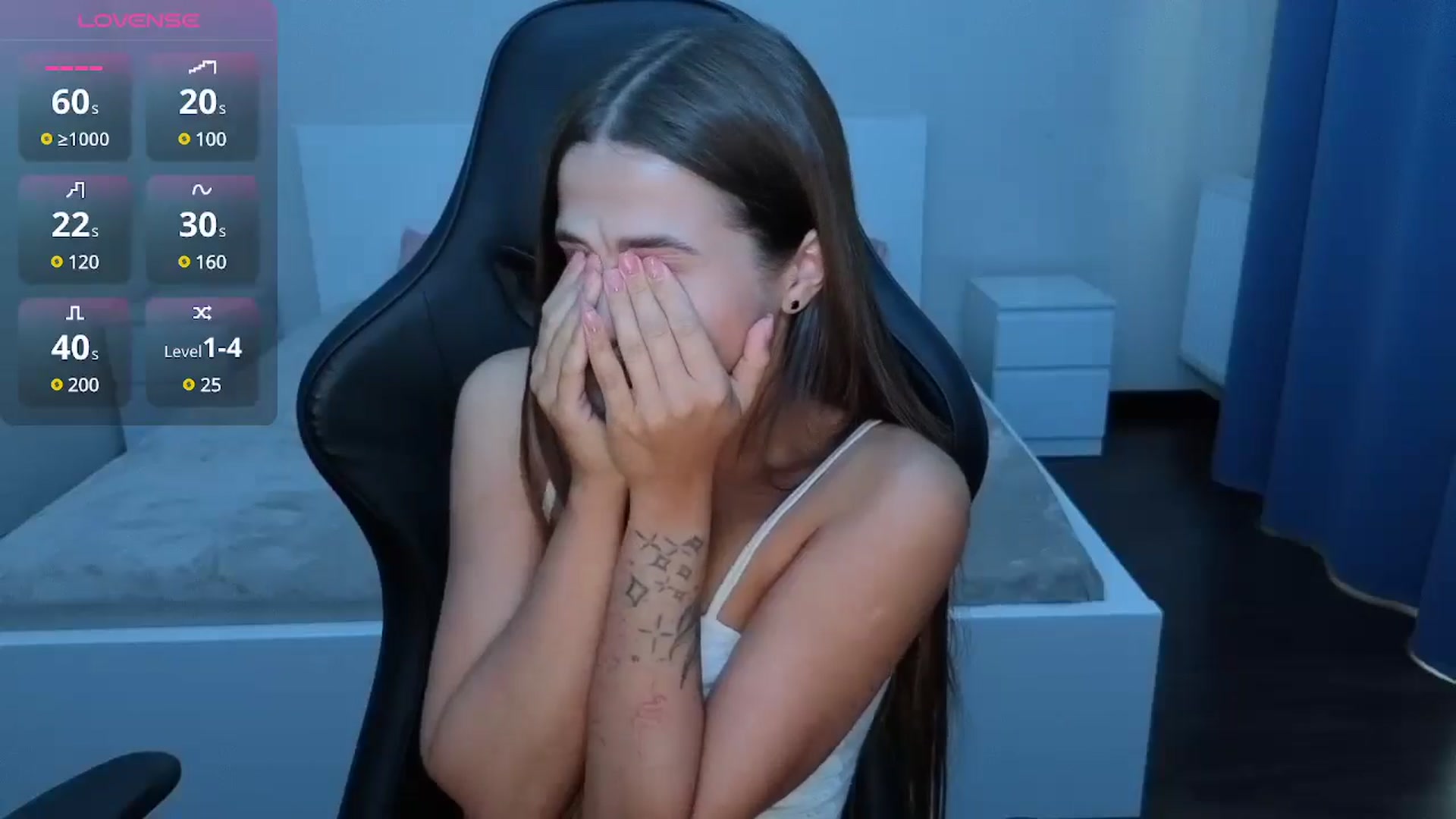 Gallery image thumbnail from JessicaB's myfreecams stream on, 08/05/2025, 16:25 image 18 of 20