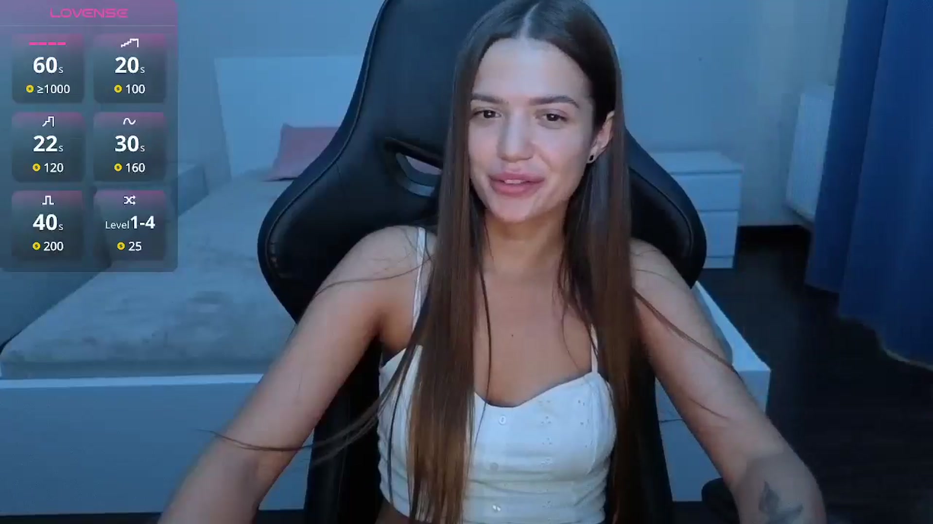 Gallery image thumbnail from JessicaB's myfreecams stream on, 08/05/2025, 17:02 image 3 of 20