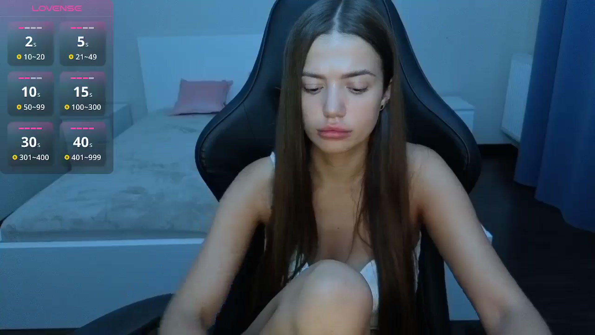 Gallery image thumbnail from JessicaB's myfreecams stream on, 08/05/2025, 17:59 image 19 of 20