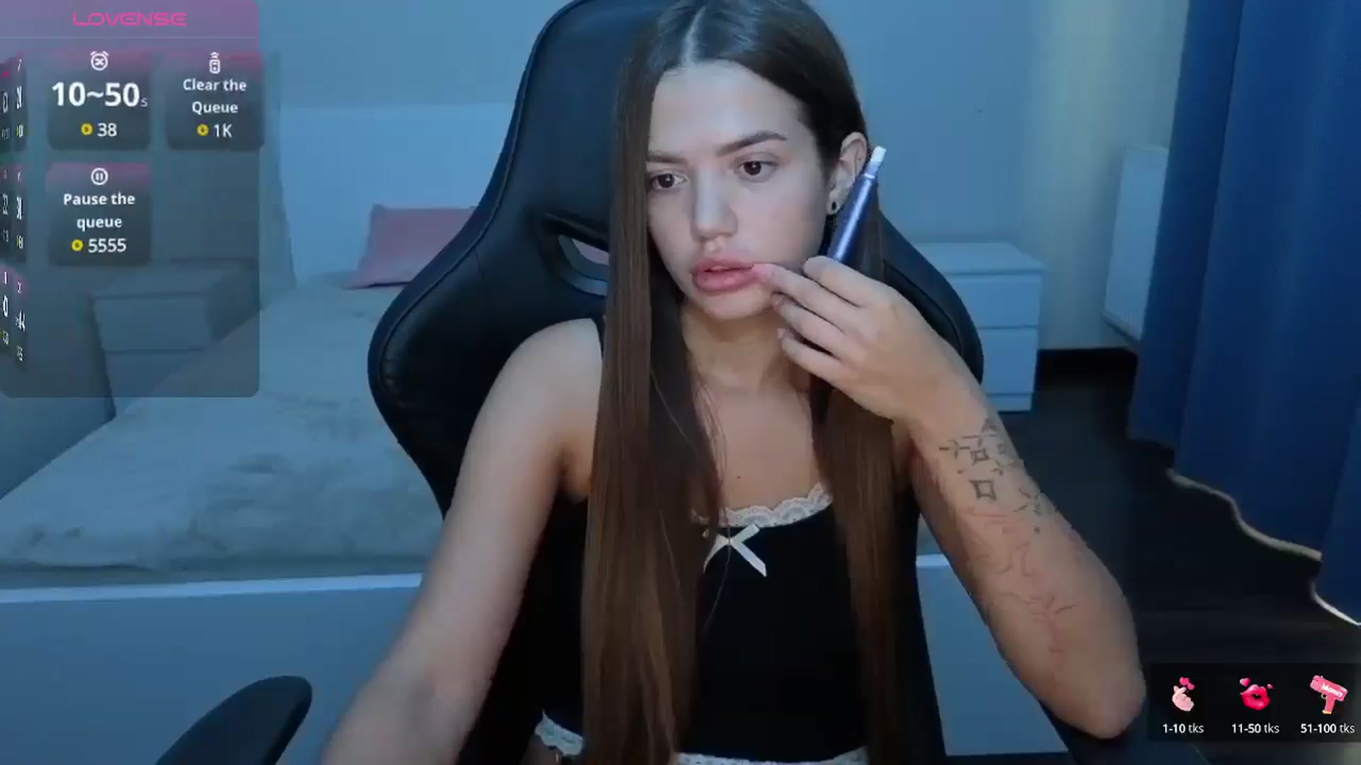 Gallery image thumbnail from JessicaB's myfreecams stream on, 08/06/2025, 12:34 image 2 of 20