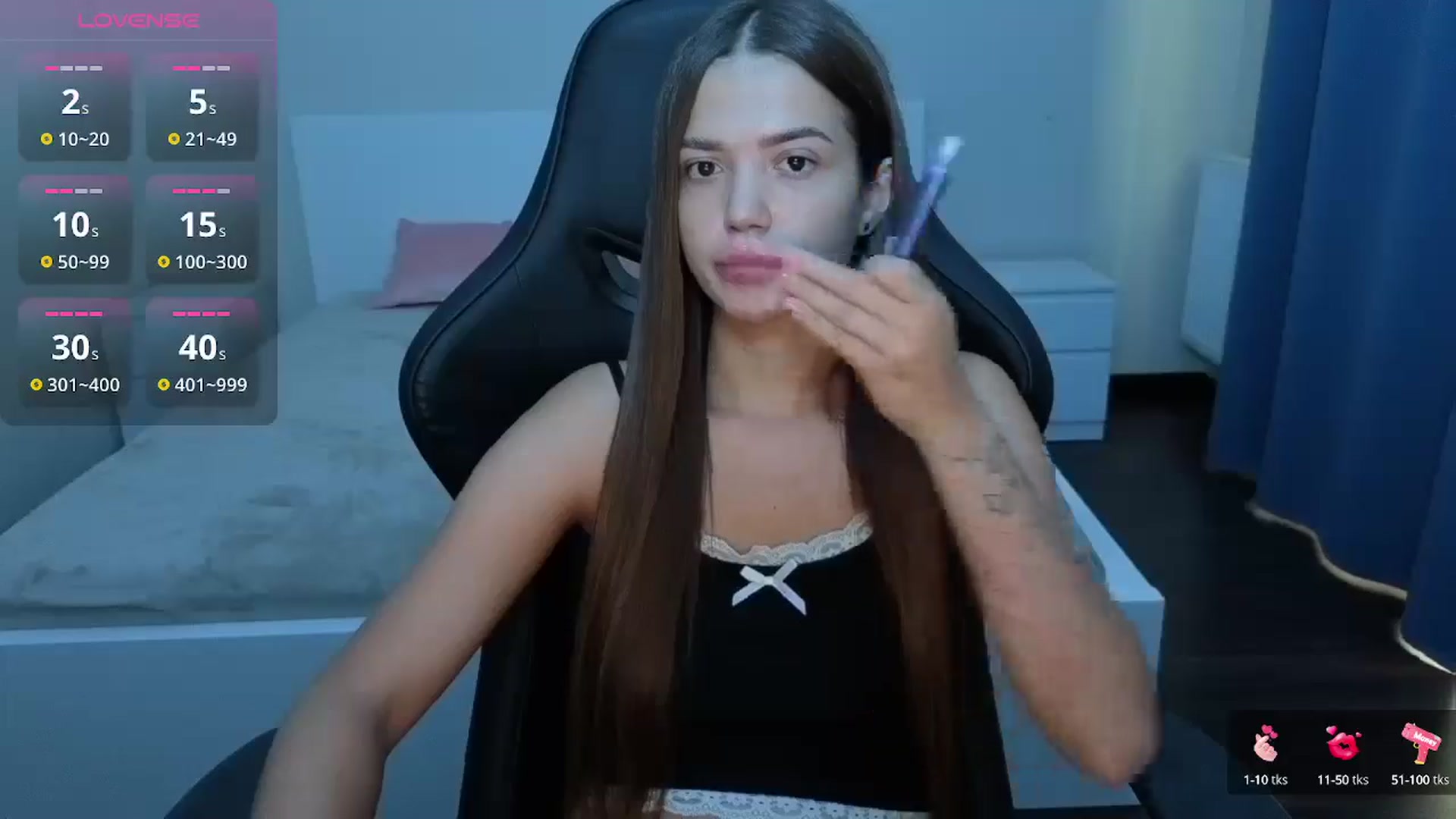 Gallery image thumbnail from JessicaB's myfreecams stream on, 08/06/2025, 12:34 image 3 of 20