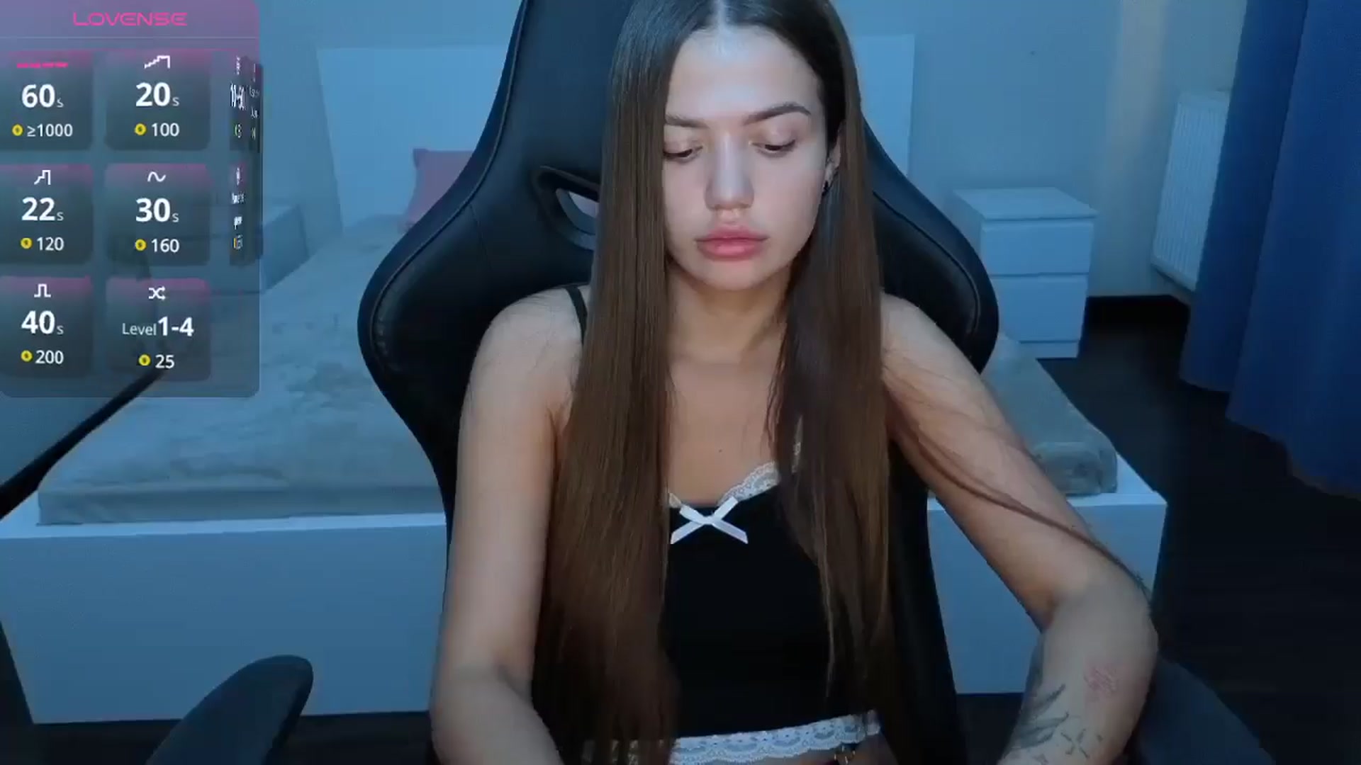 Gallery image thumbnail from JessicaB's myfreecams stream on, 08/06/2025, 17:55 image 8 of 20