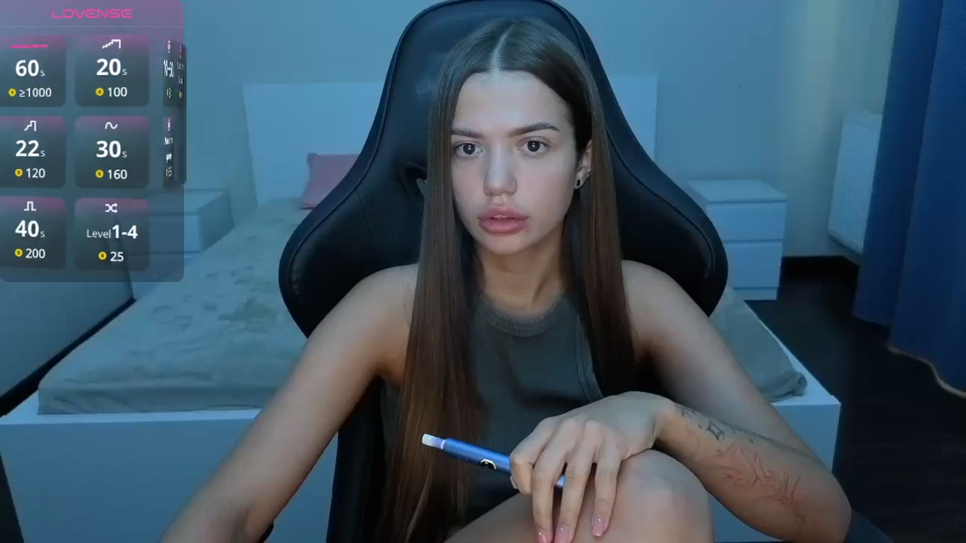 Gallery image thumbnail from JessicaB's myfreecams stream on, 08/07/2025, 16:29 image 8 of 20