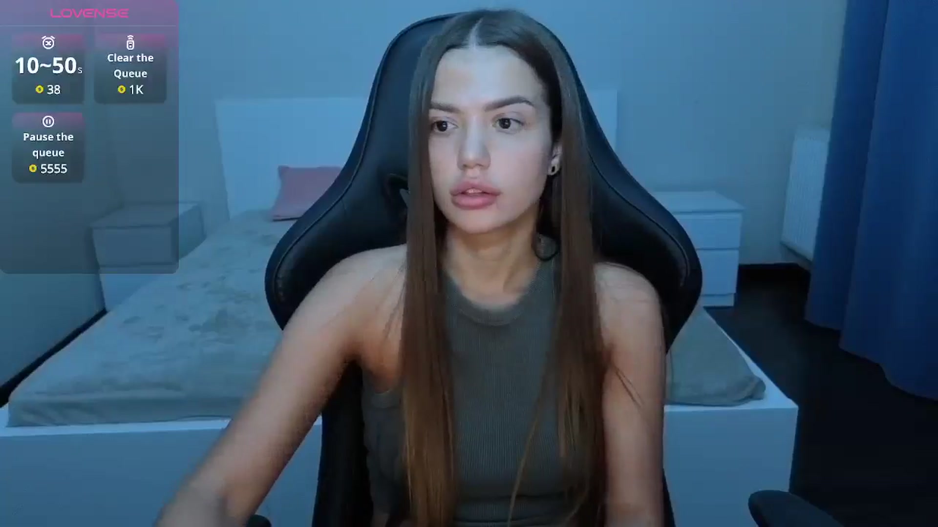 Gallery image thumbnail from JessicaB's myfreecams stream on, 08/07/2025, 18:52 image 3 of 20
