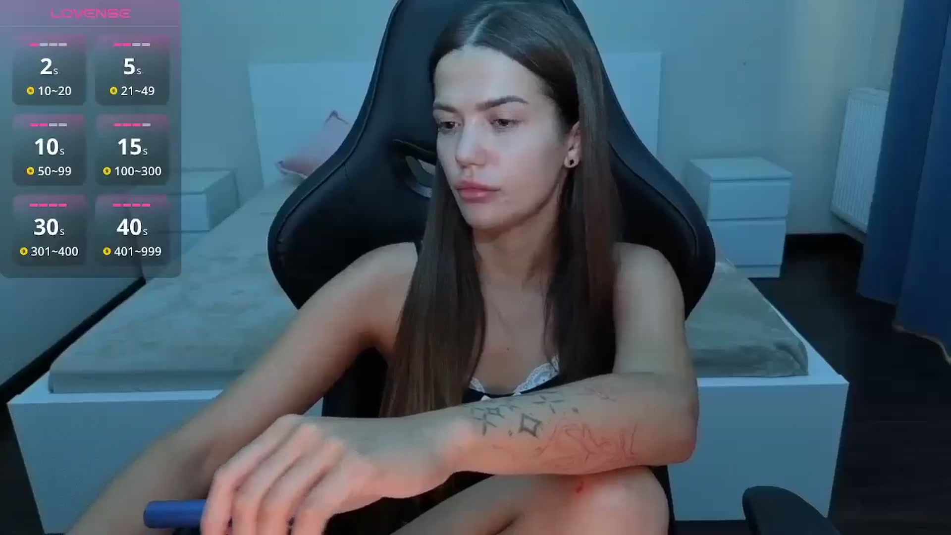 Gallery image thumbnail from JessicaB's myfreecams stream on, 08/13/2025, 15:33 image 9 of 20