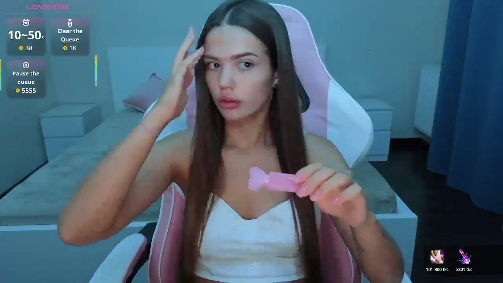 Gallery image thumbnail from JessicaB's myfreecams stream on, 08/14/2025, 18:05 image 6 of 20