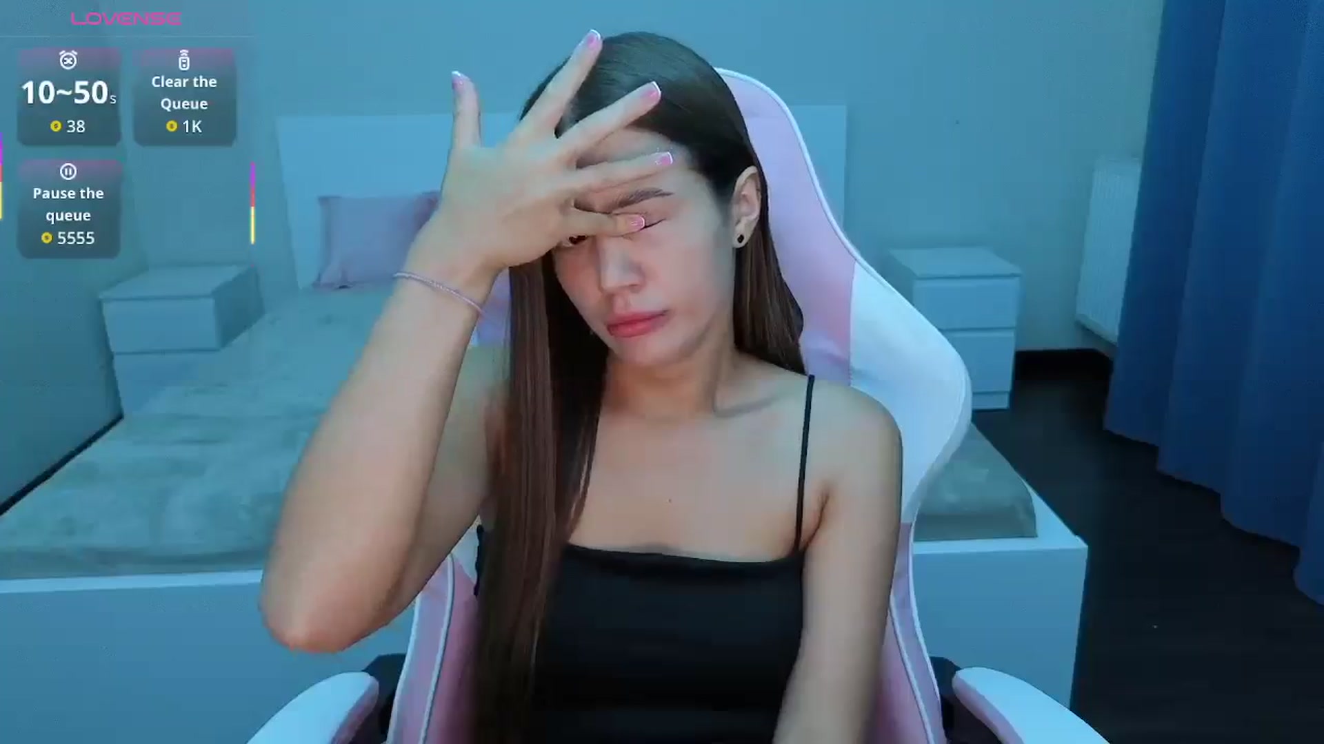 Gallery image thumbnail from JessicaB's myfreecams stream on, 08/19/2025, 18:44 image 6 of 20