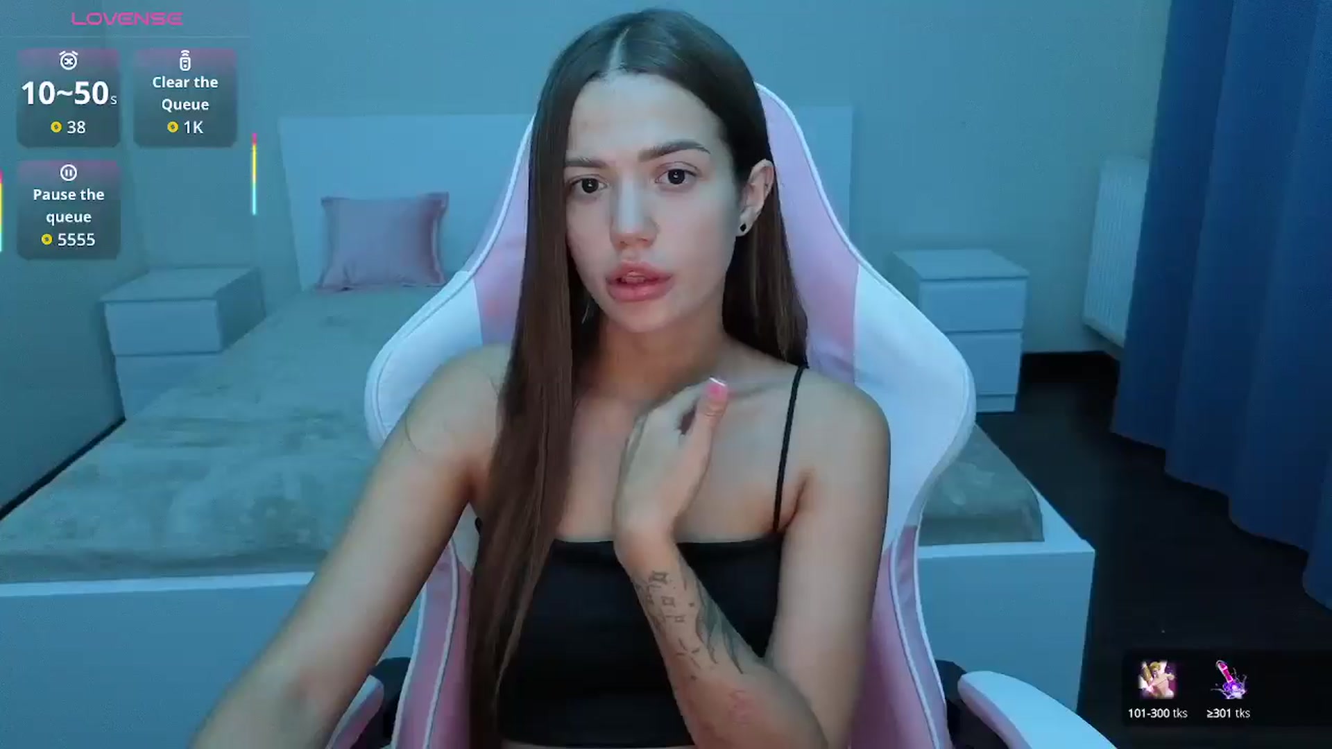 Gallery image thumbnail from JessicaB's myfreecams stream on, 08/19/2025, 18:44 image 10 of 20