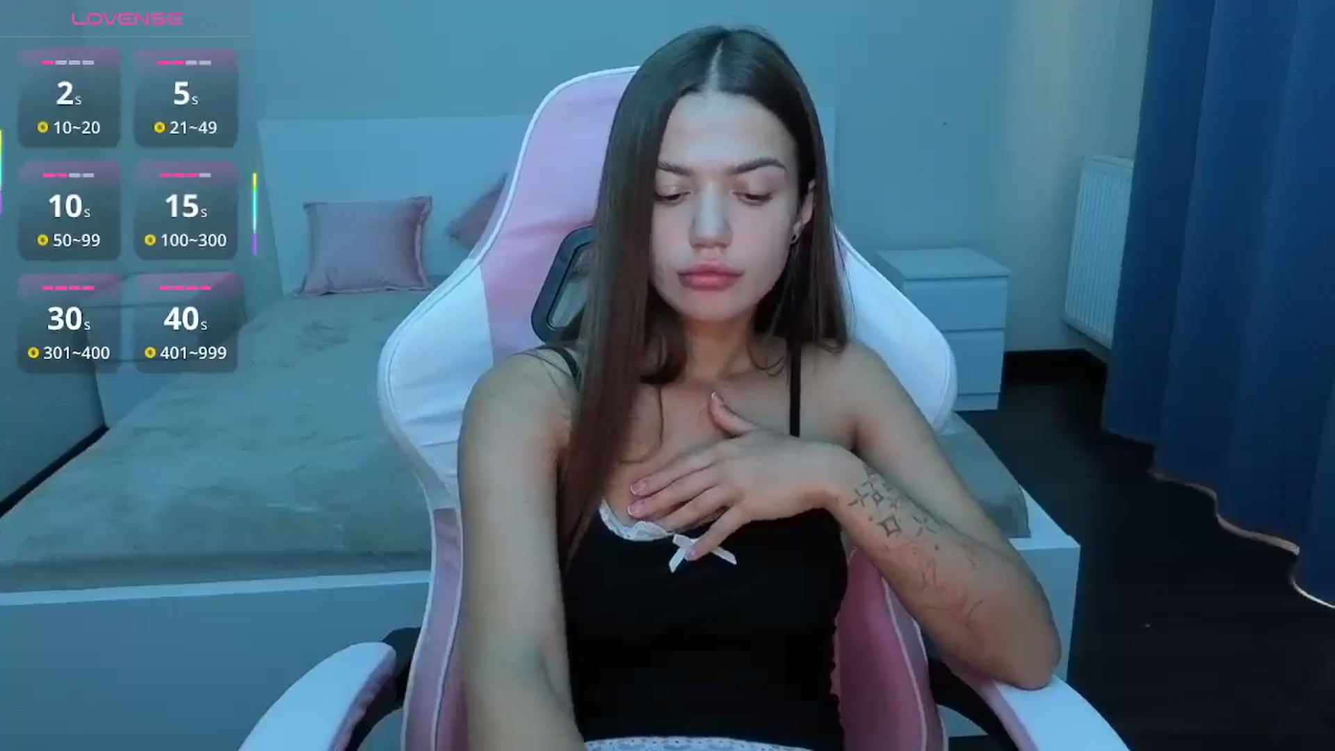 Gallery image thumbnail from JessicaB's myfreecams stream on, 08/20/2025, 15:12 image 14 of 20