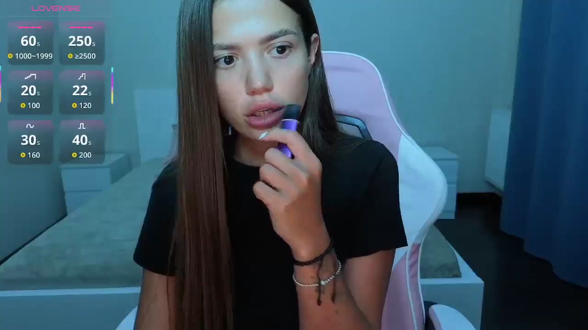 Gallery image thumbnail from JessicaB's myfreecams stream on, 09/20/2025, 19:59 image 12 of 20