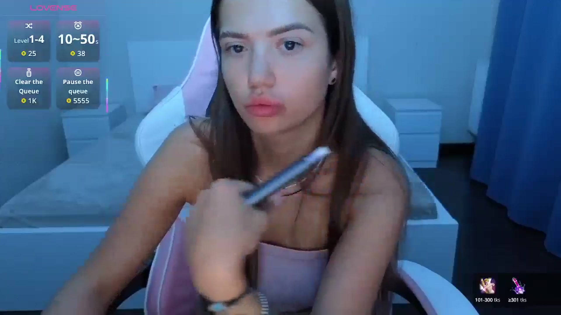Gallery image thumbnail from JessicaB's myfreecams stream on, 10/02/2025, 20:00 image 4 of 20