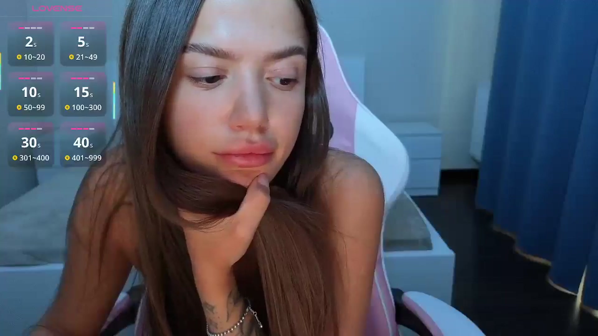 Gallery image thumbnail from JessicaB's myfreecams stream on, 10/08/2025, 14:42 image 2 of 20