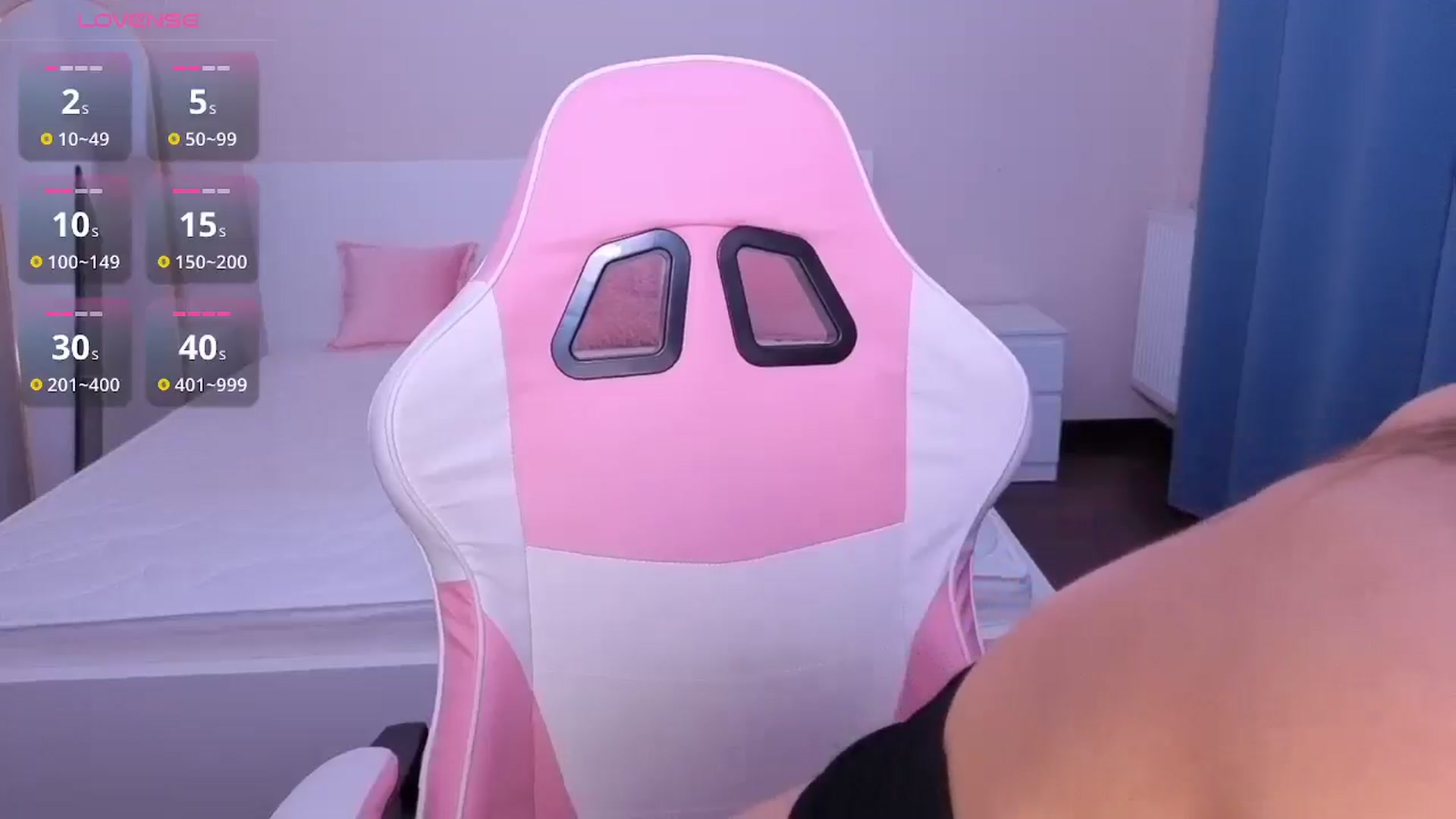 Gallery image thumbnail from JessicaB's myfreecams stream on, 12/27/2025, 19:08 image 17 of 20