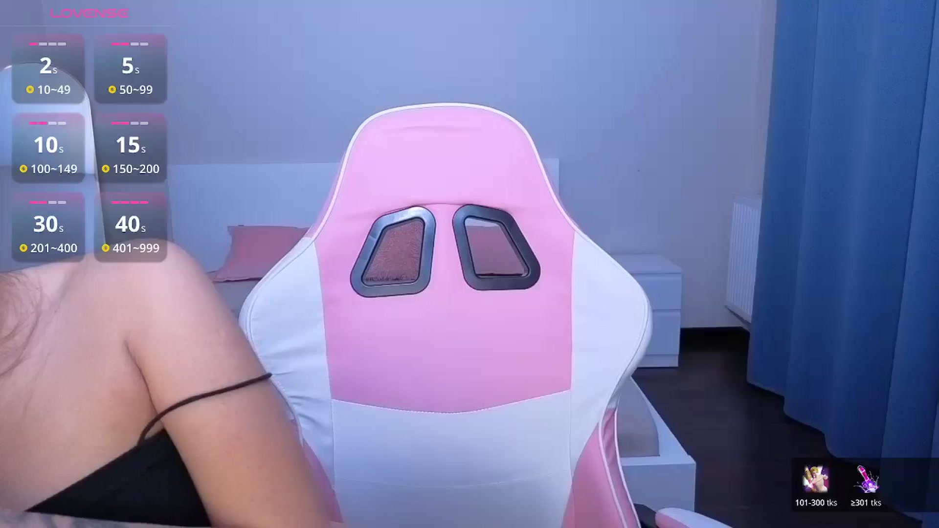Gallery image thumbnail from JessicaB's myfreecams stream on, 01/07/2026, 20:43 image 15 of 20