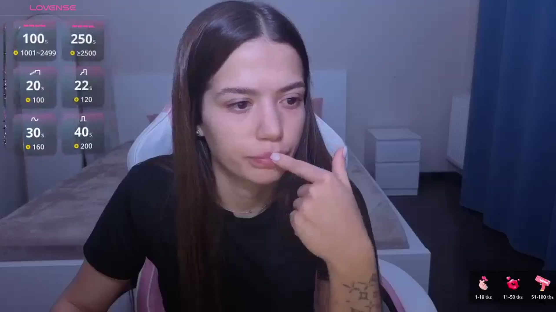 Gallery image thumbnail from JessicaB's myfreecams stream on, 01/14/2026, 20:19 image 9 of 20