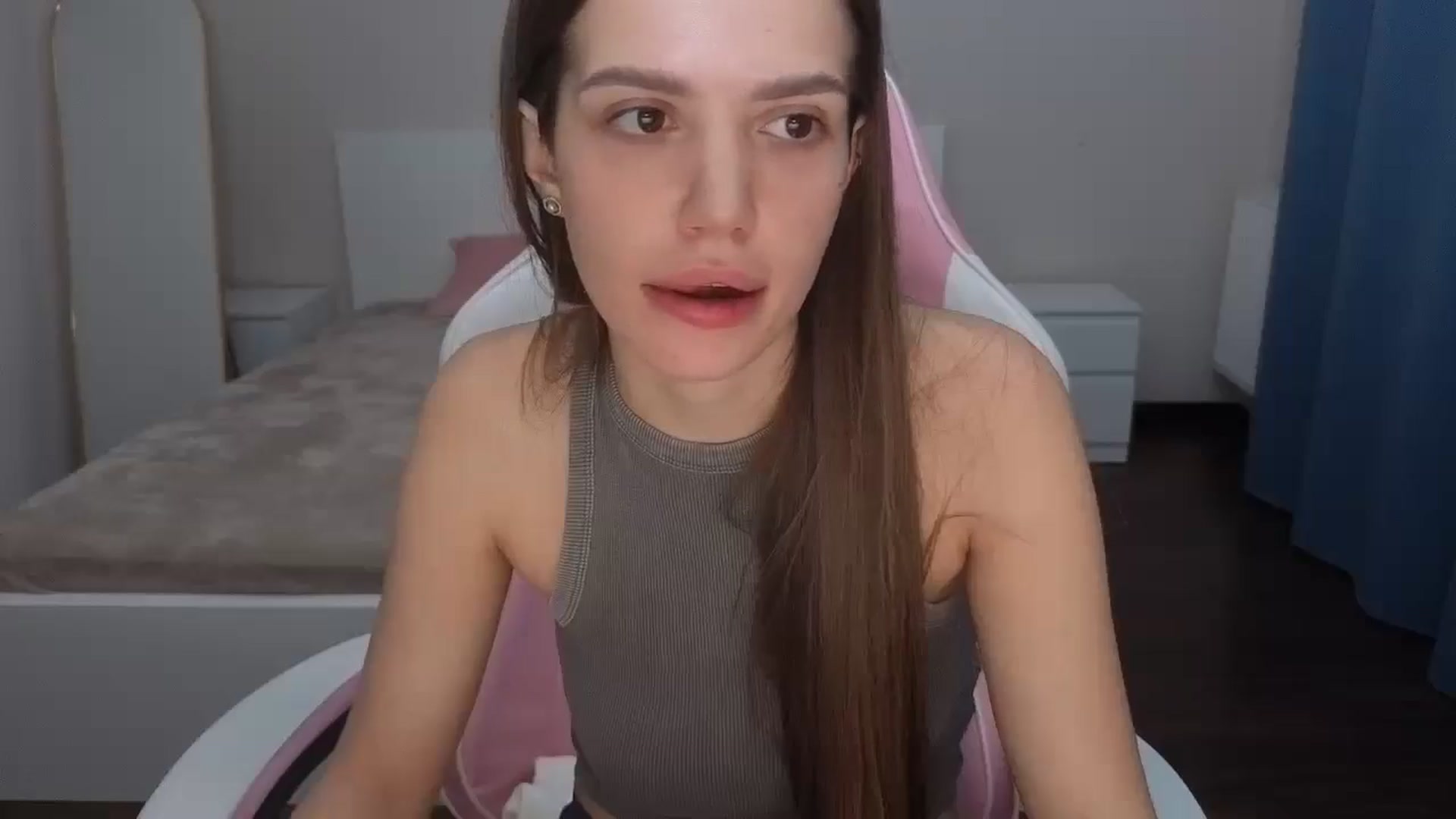 Gallery image thumbnail from JessicaB's myfreecams stream on, 02/26/2026, 18:03 image 19 of 20