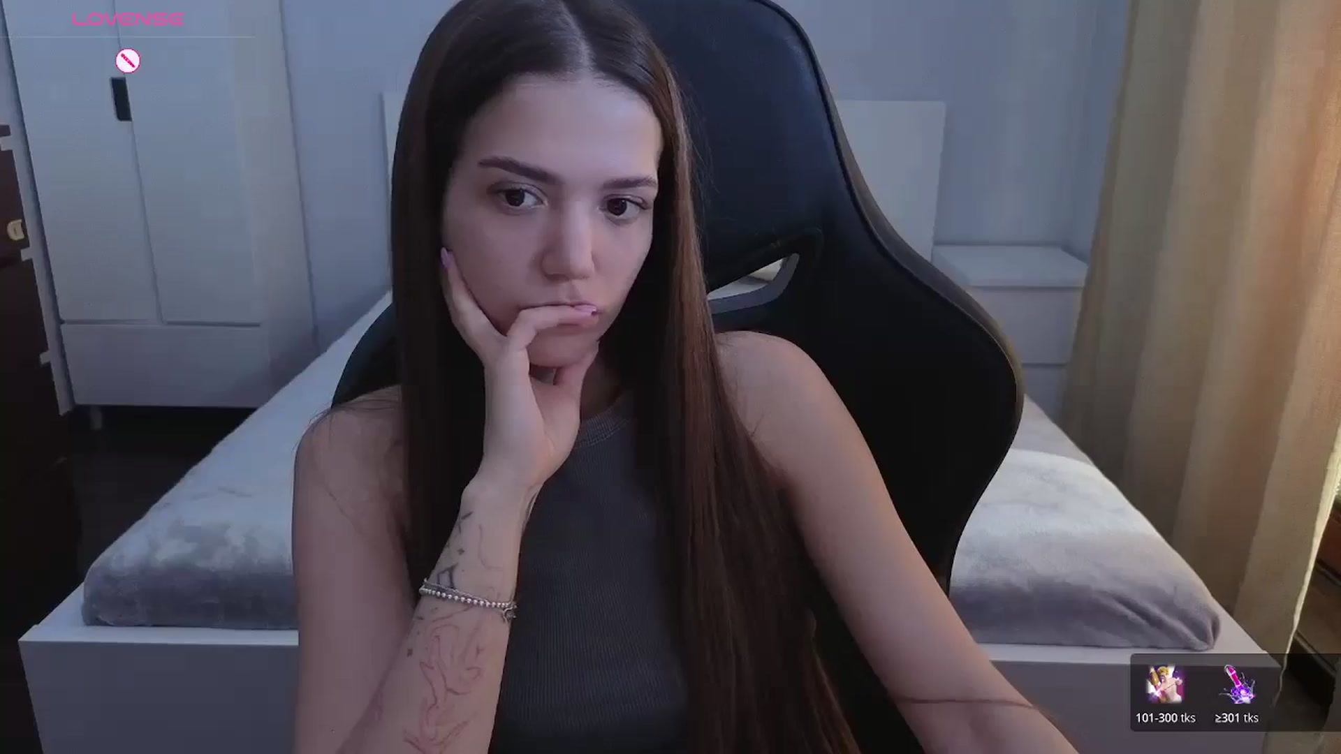 Gallery image thumbnail from JessicaB's myfreecams stream on, 03/13/2026, 14:23 image 15 of 20