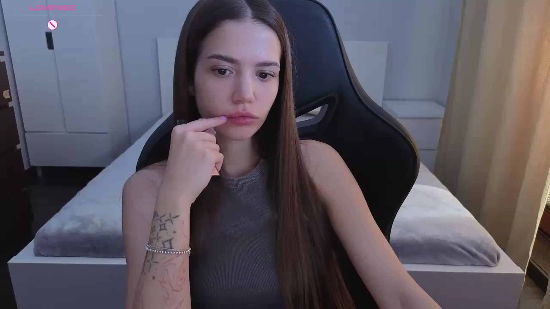 Gallery image thumbnail from JessicaB's myfreecams stream on, 03/13/2026, 14:23 image 18 of 20