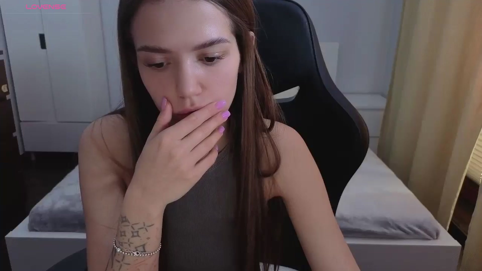 Gallery image thumbnail from JessicaB's myfreecams stream on, 03/13/2026, 15:15 image 13 of 20