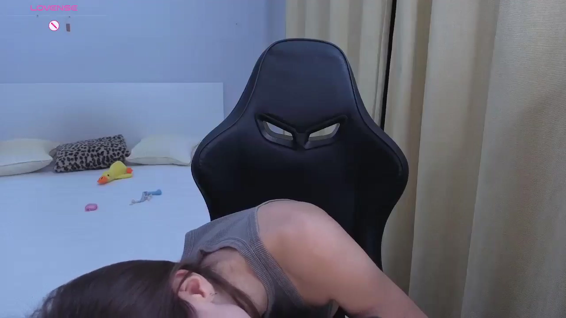 Gallery image thumbnail from JessicaB's myfreecams stream on, 03/23/2026, 18:56 image 9 of 20