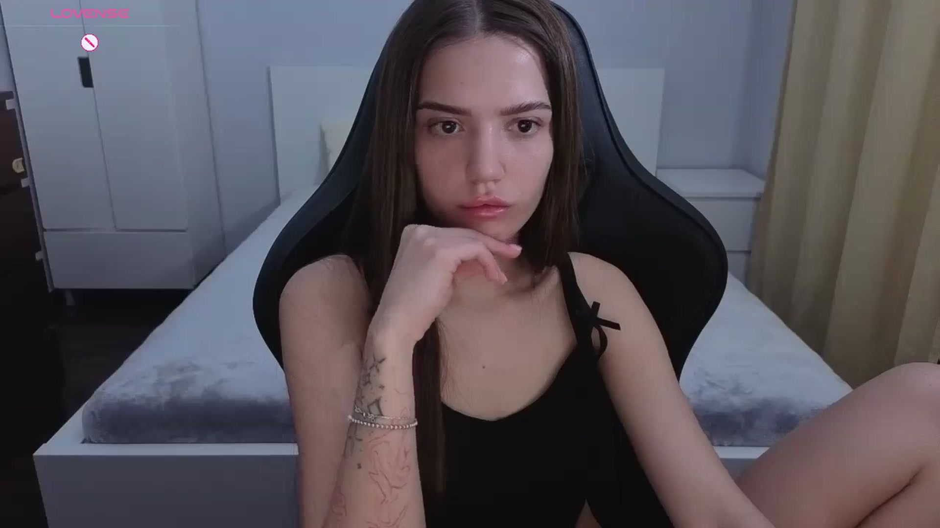 Gallery image thumbnail from JessicaB's myfreecams stream on, 03/31/2026, 13:27 image 7 of 20