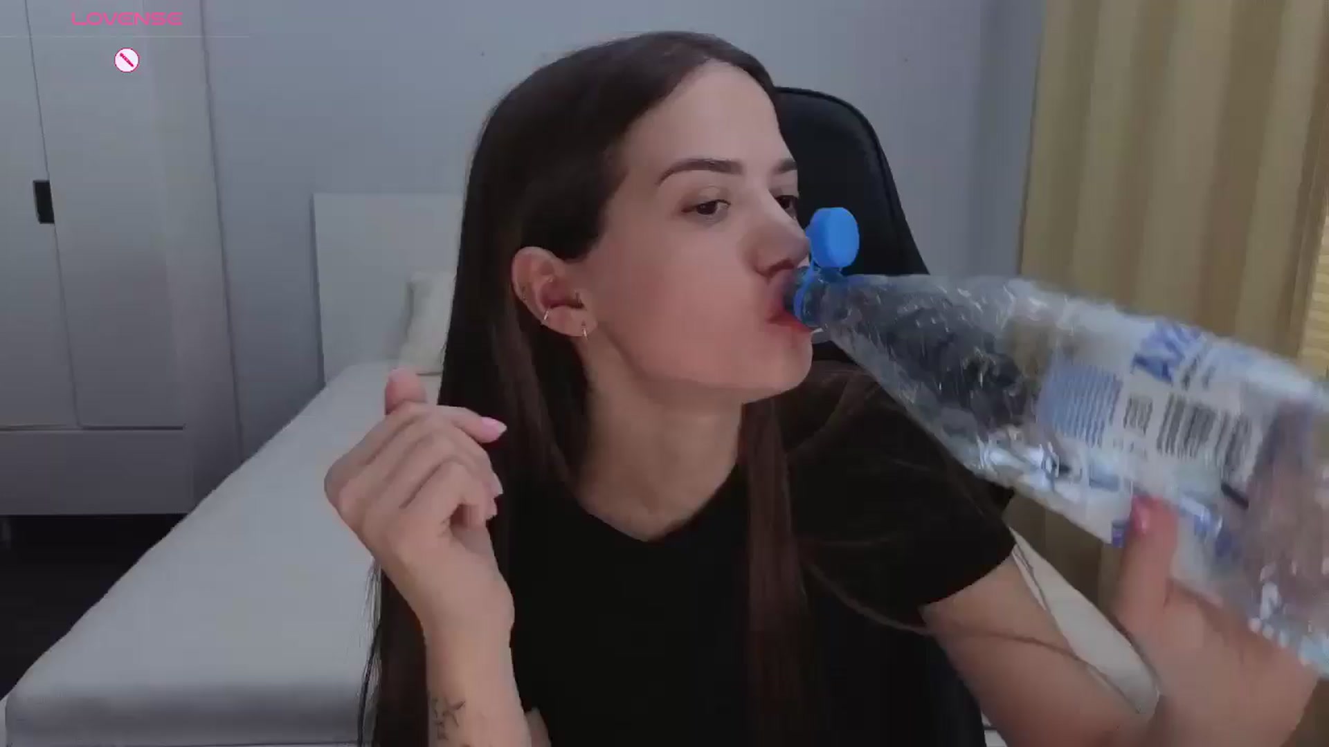 Gallery image thumbnail from JessicaB's myfreecams stream on, 04/02/2026, 15:07 image 20 of 20
