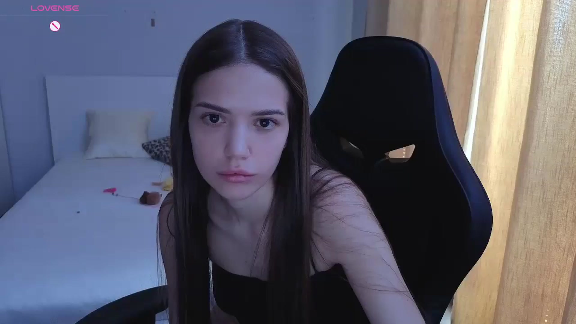 Gallery image thumbnail from JessicaB's myfreecams stream on, 04/06/2026, 12:24 image 7 of 20
