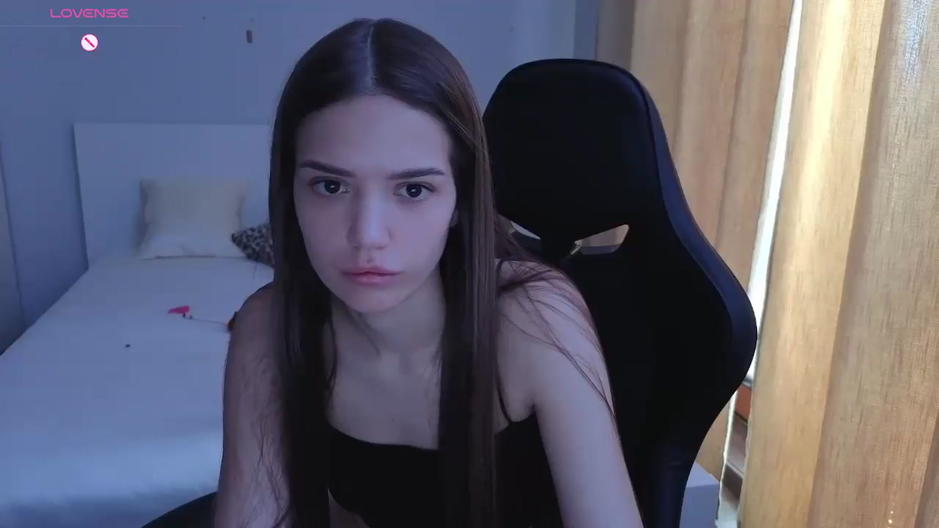 Gallery image thumbnail from JessicaB's myfreecams stream on, 04/06/2026, 12:24 image 5 of 20