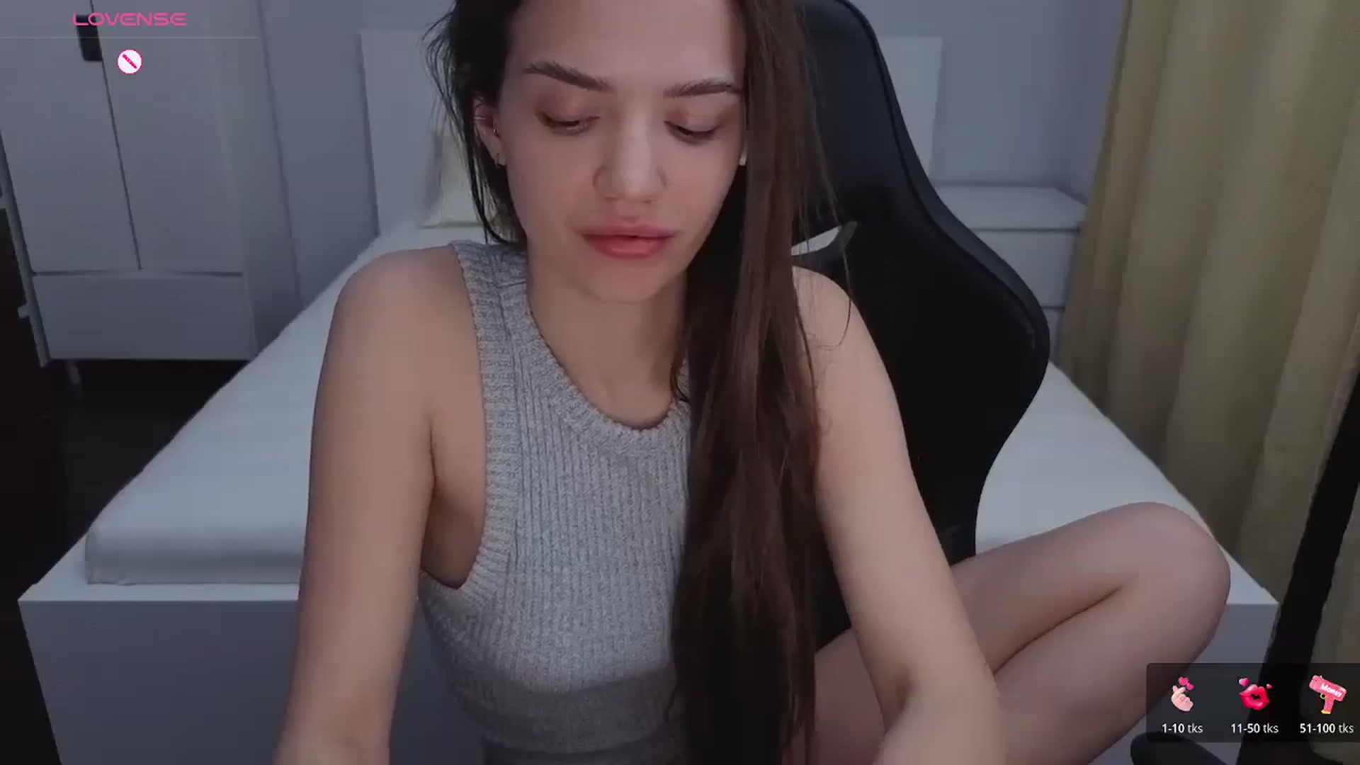 Gallery image thumbnail from JessicaB's myfreecams stream on, 04/07/2026, 20:02 image 13 of 20