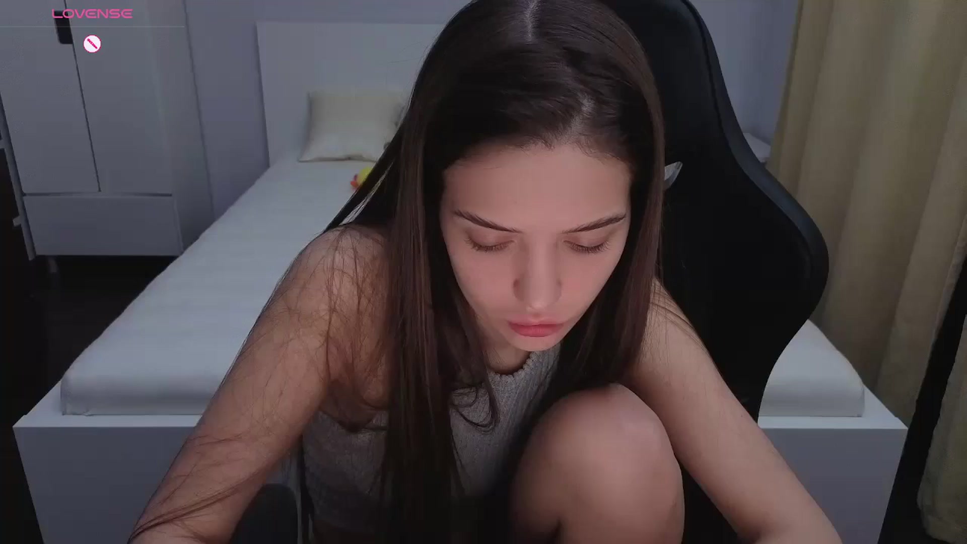 Gallery image thumbnail from JessicaB's myfreecams stream on, 04/07/2026, 20:02 image 1 of 20