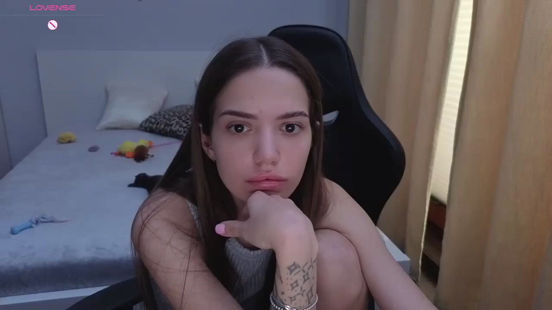 Gallery image thumbnail from JessicaB's myfreecams stream on, 04/13/2026, 13:22 image 2 of 20