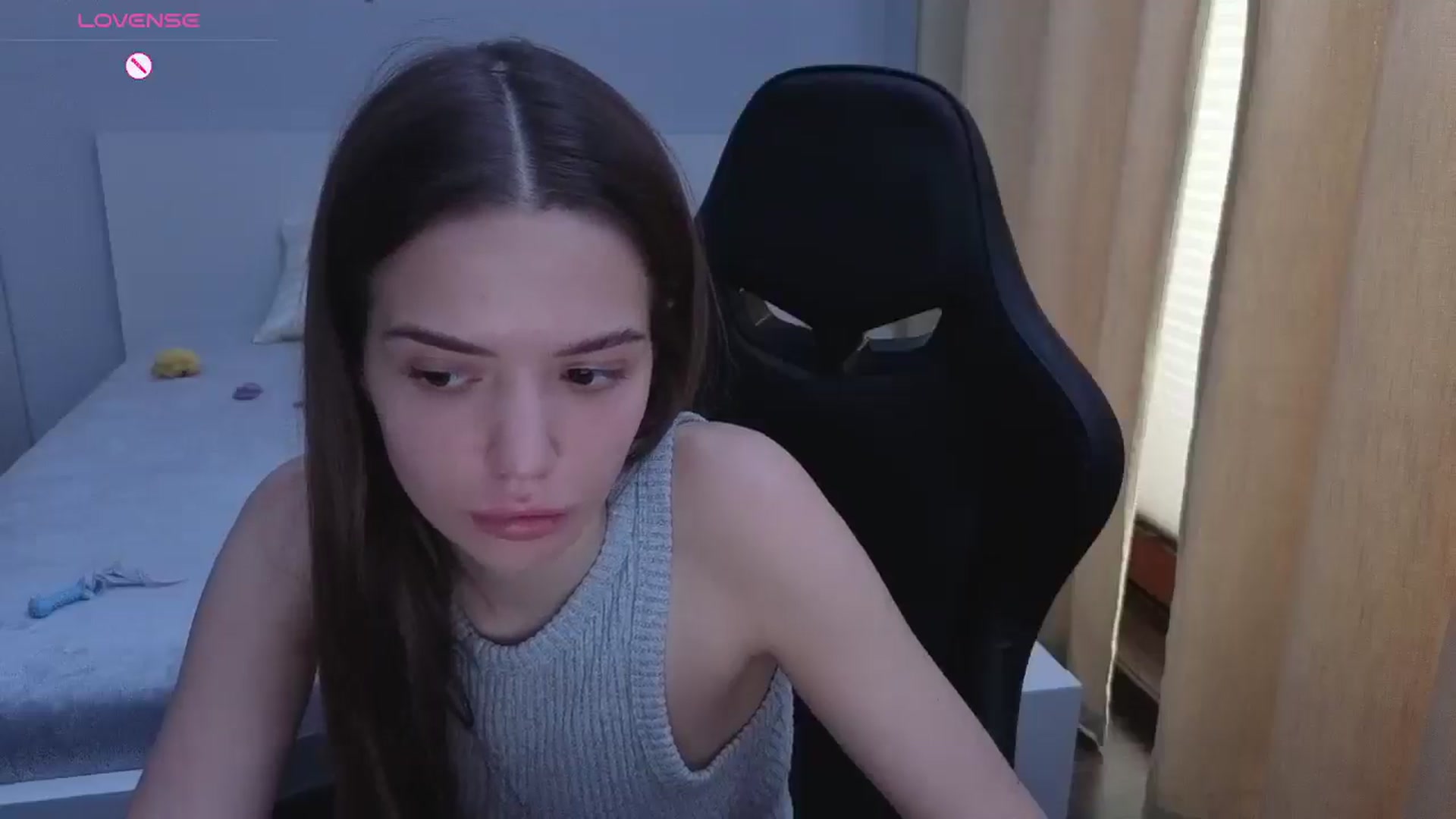 Gallery image thumbnail from JessicaB's myfreecams stream on, 04/13/2026, 13:22 image 15 of 20