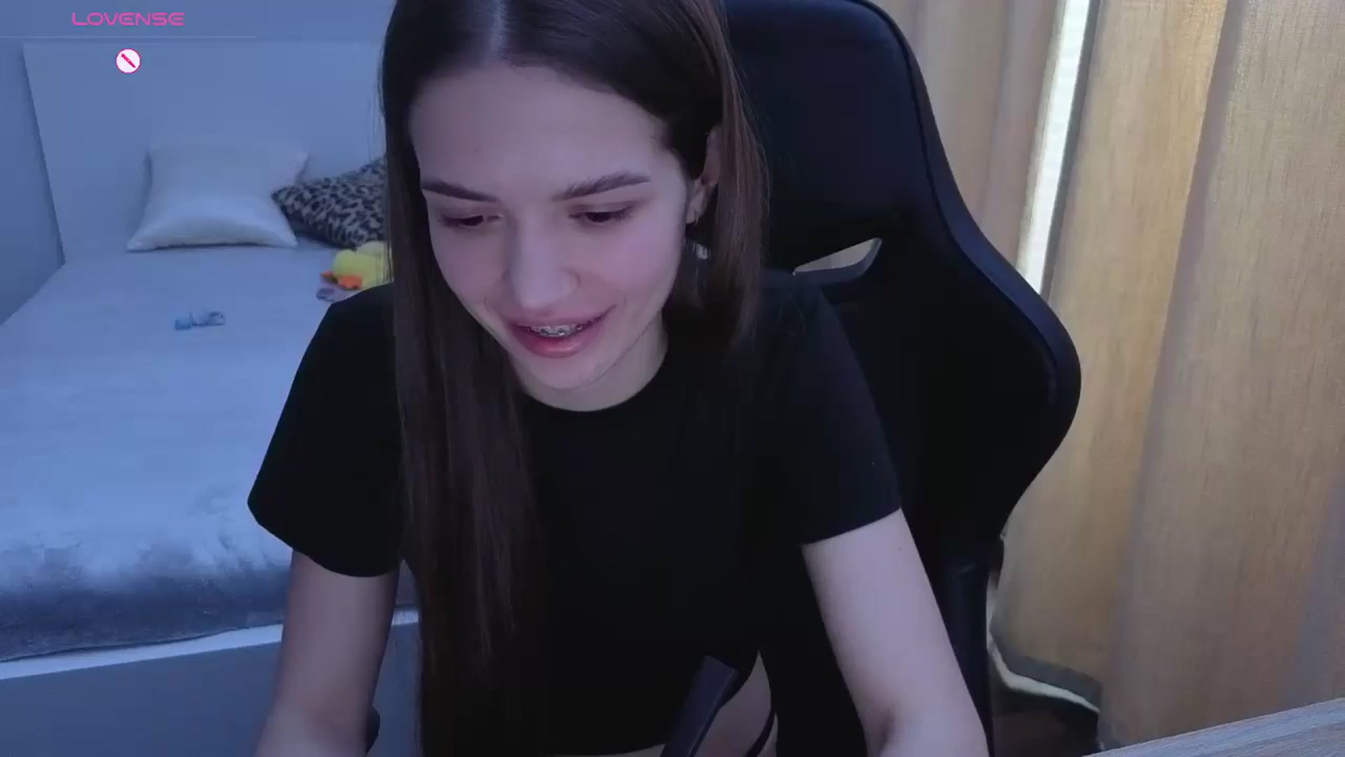 Gallery image thumbnail from JessicaB's myfreecams stream on, 04/14/2026, 12:26 image 14 of 20