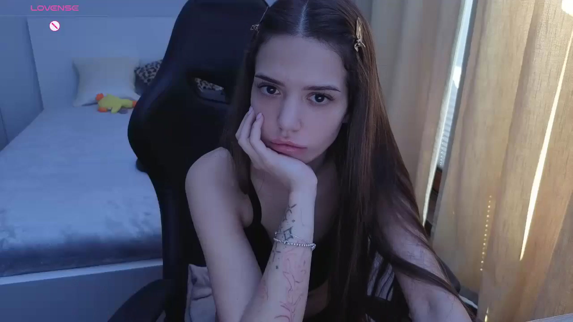 Gallery image thumbnail from JessicaB's myfreecams stream on, 04/22/2026, 14:36 image 4 of 20