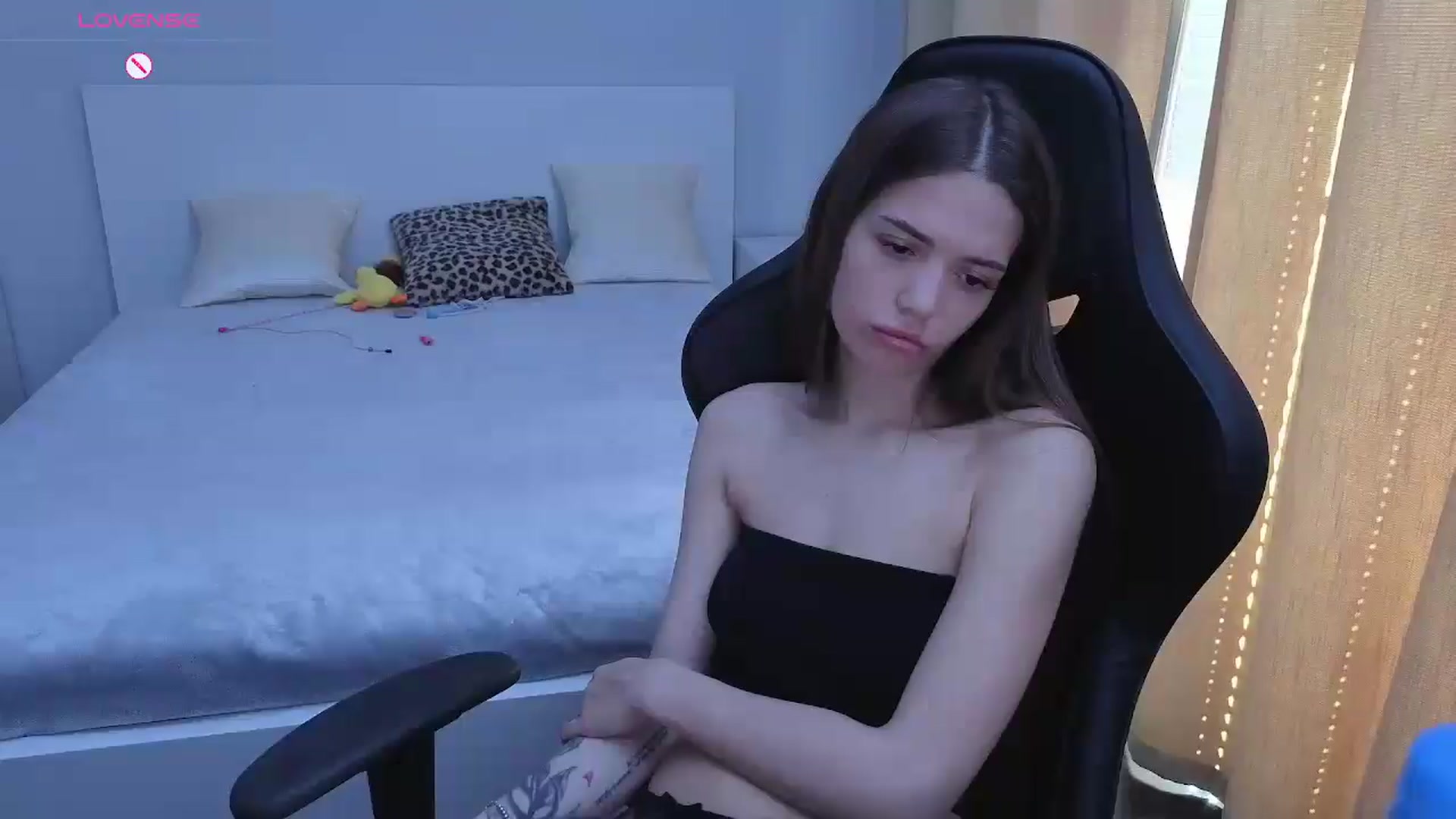 Gallery image thumbnail from JessicaB's myfreecams stream on, 04/23/2026, 13:56 image 5 of 20